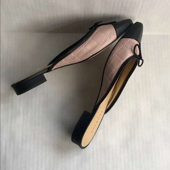 TALBOTS Edison Quilted Black Leather Cap toe Mule Flats size 9.5 - Picture 4 of 7